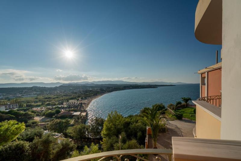 Balcony - Genel