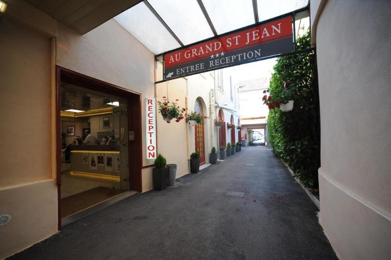 Best Western Plus Hotel Au Grand Saint-Jean - Lobi