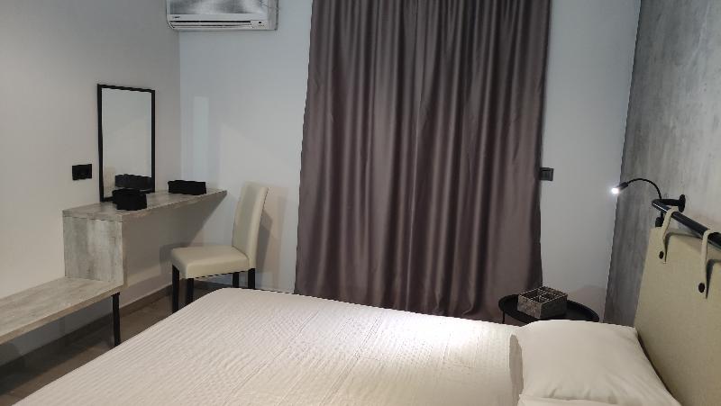 California Beach Hotel - Adults Only - Oda