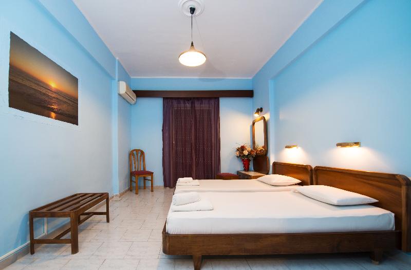 California Beach Hotel - Adults Only - Oda
