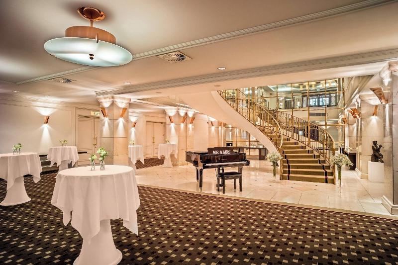 Le Meridien Stuttgart - Toplantı