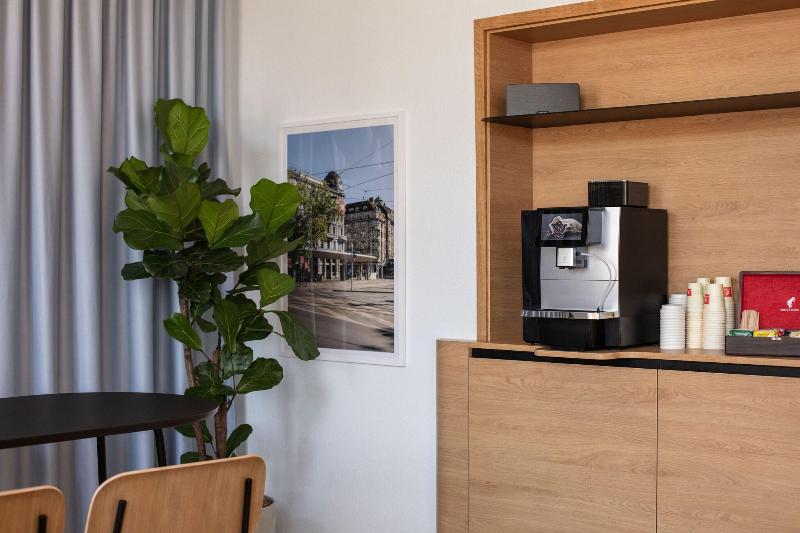Fred Hotel Zürich Hauptbahnhof - Lobi