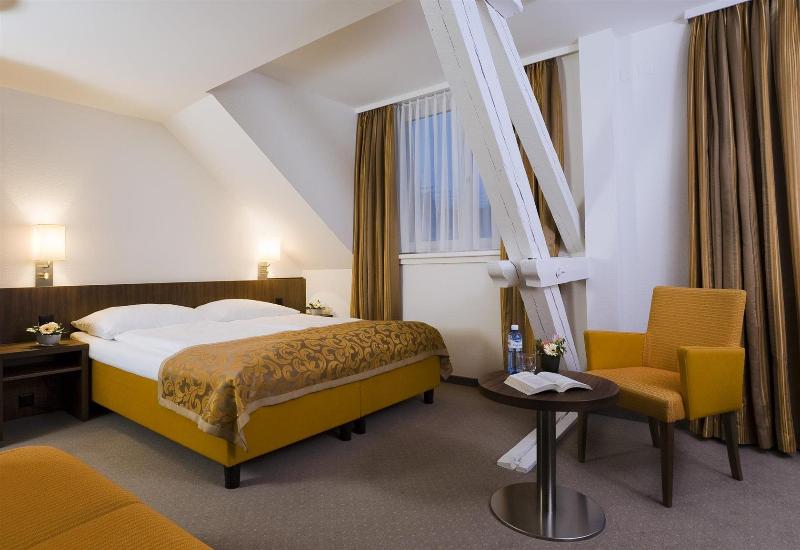 Fred Hotel Zürich Hauptbahnhof - Genel