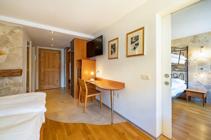 Hotel Pollux - Oda