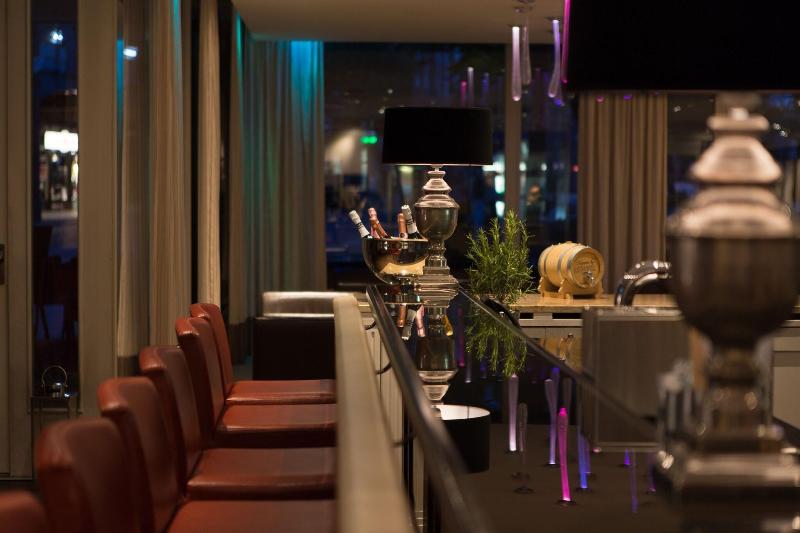 Renaissance Hamburg Hotel - Bar