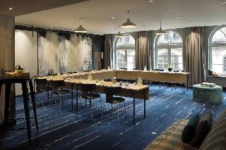 Renaissance Hamburg Hotel fotoÄŸrafÄ±