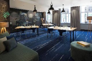 Renaissance Hamburg Hotel fotoÄŸrafÄ±