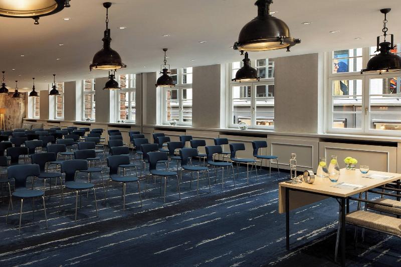 Renaissance Hamburg Hotel - Toplantı