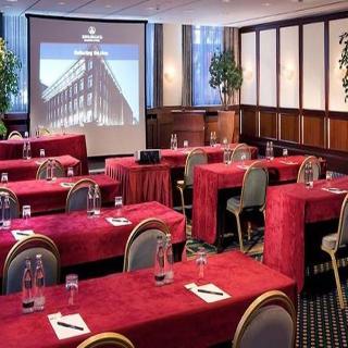 Renaissance Hamburg Hotel fotoÄŸrafÄ±