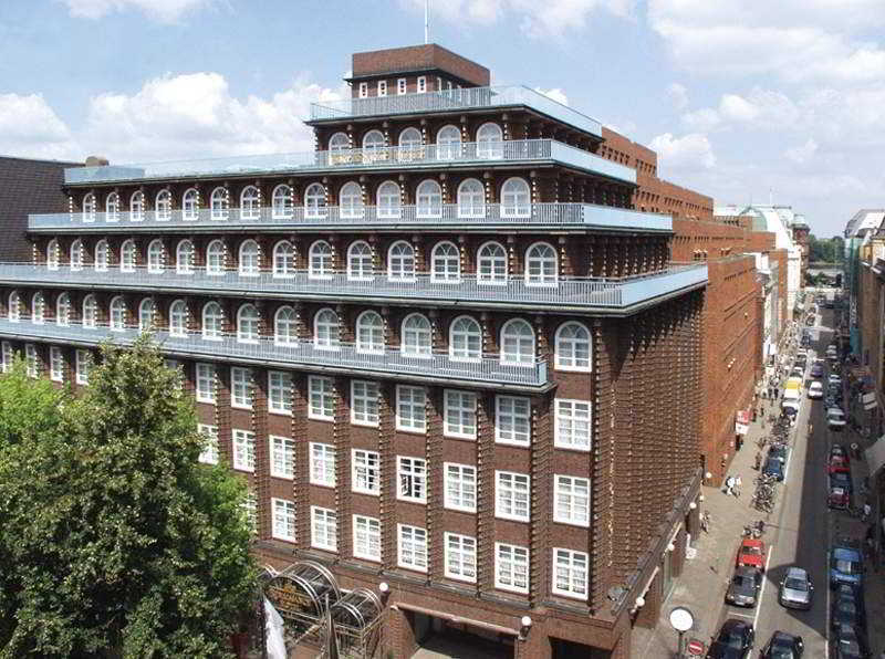 Renaissance Hamburg Hotel fotoÄŸrafÄ±
