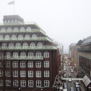 Renaissance Hamburg Hotel fotoÄŸrafÄ±
