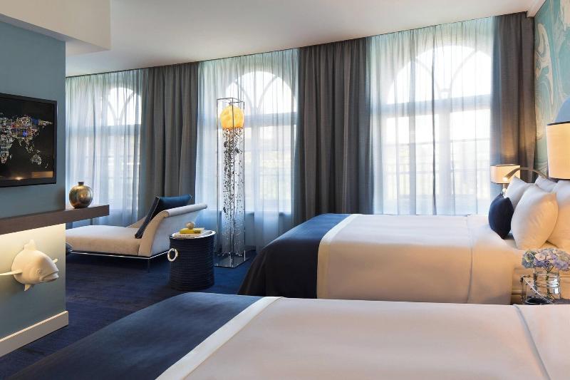 Renaissance Hamburg Hotel - Oda