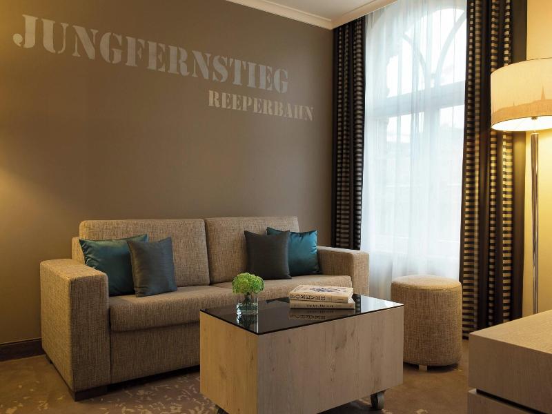 Renaissance Hamburg Hotel - Oda