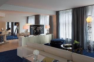 Renaissance Hamburg Hotel fotoÄŸrafÄ±