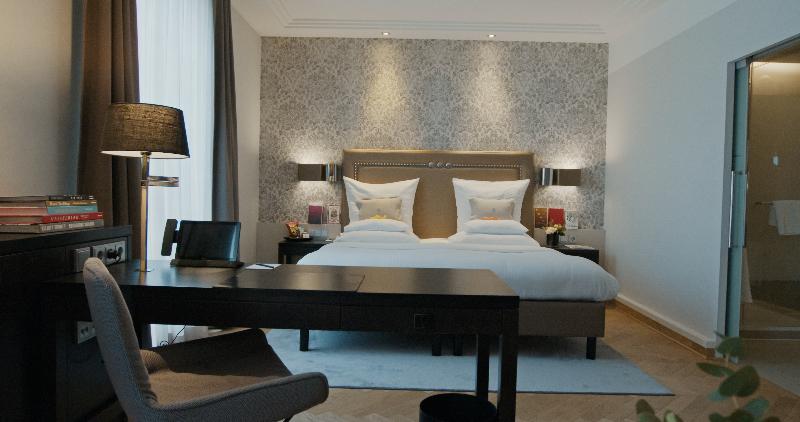 Hotel Maximilian's - Oda