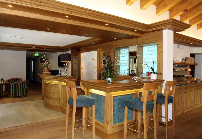Mountain Paradise - Bar