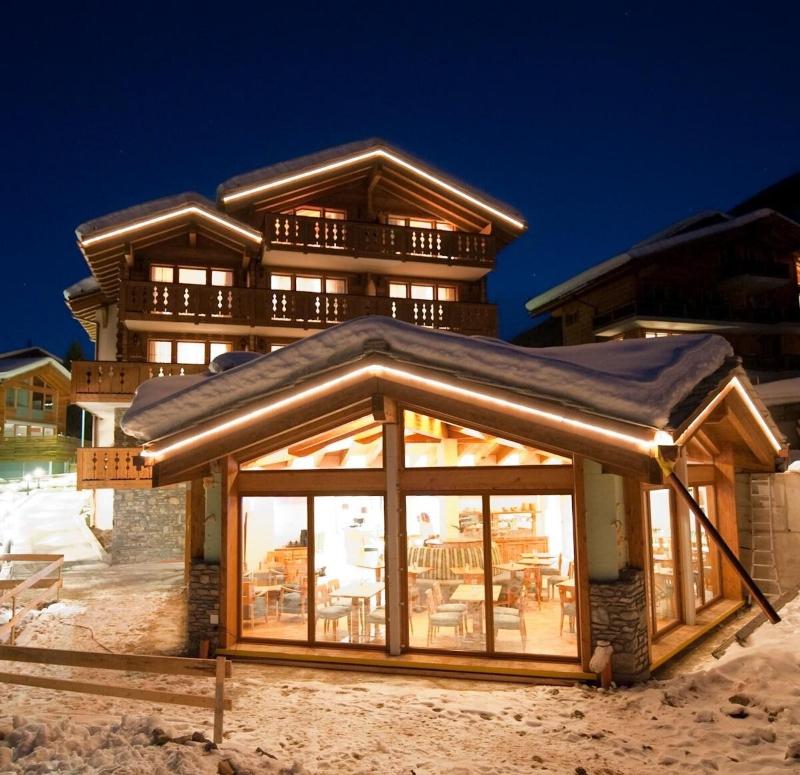 Mountain Paradise - Genel