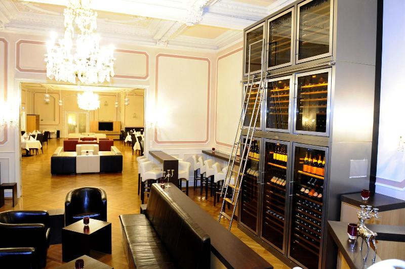 Zum Hirsch - Restoran