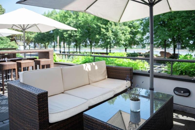 Dorint Hotel Bonn - Genel