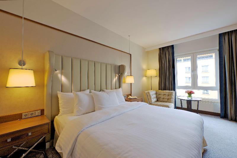 Dorint Hotel Bonn - Oda