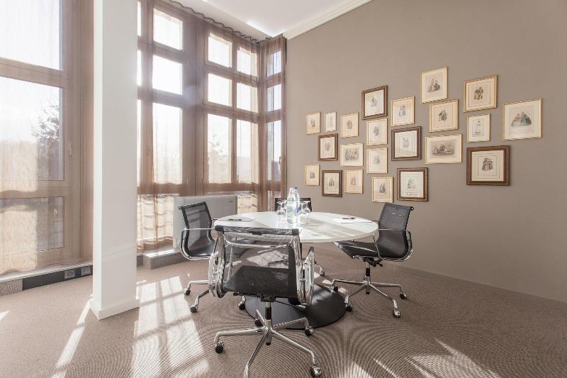 EMA House Zurich Suite - Toplantı
