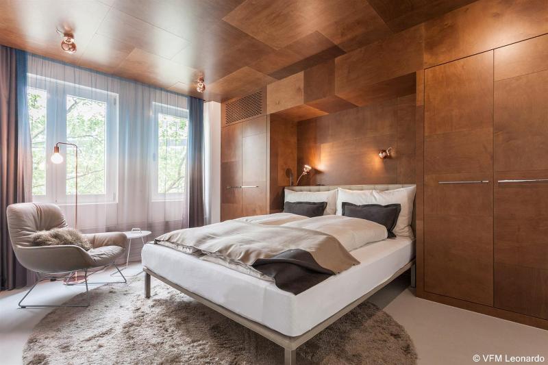 EMA House Zurich Suite - Genel