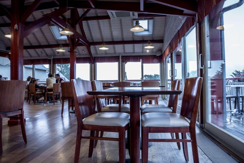 Kyriad Saint -Malo Ouest - Dinard - Restoran