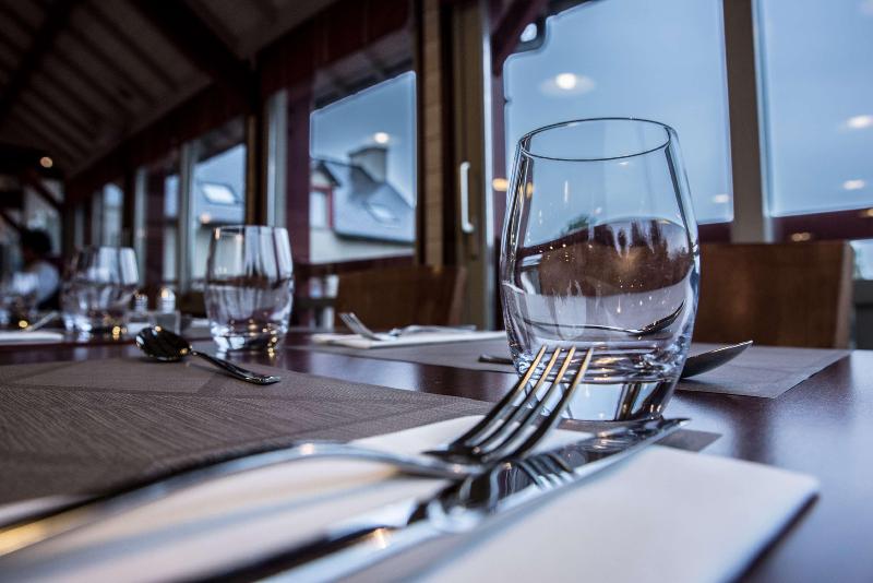 Kyriad Saint -Malo Ouest - Dinard - Restoran