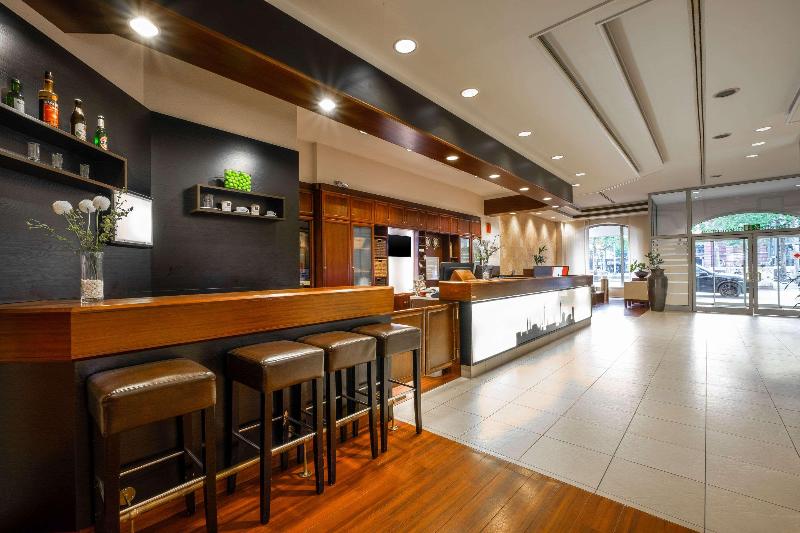 PLAZA Premium Columbus Bremen - Lobi