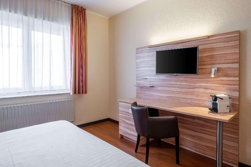 PLAZA Premium Columbus Bremen - Oda