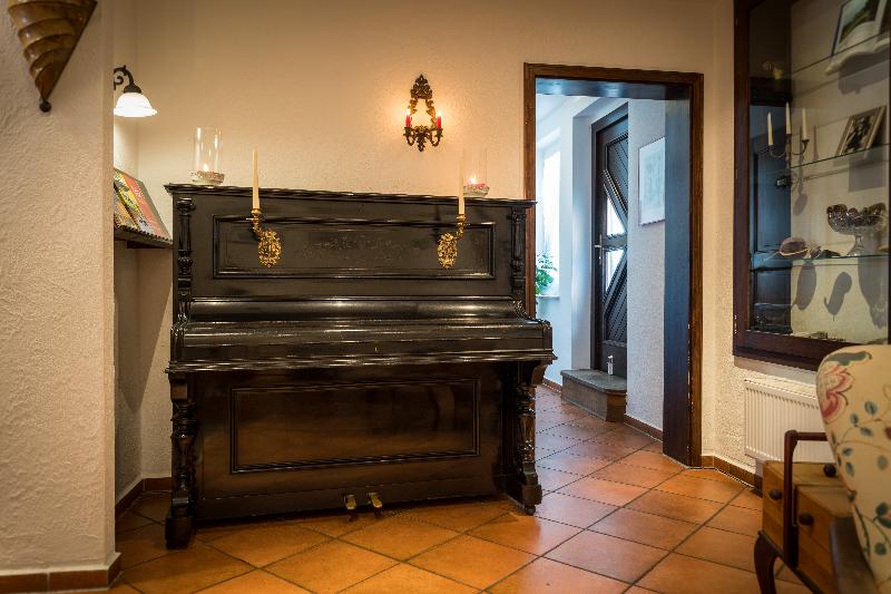Kains Hof - Lobi