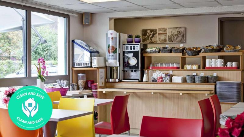 Premiere Classe Chalon Sur Saône - Restoran