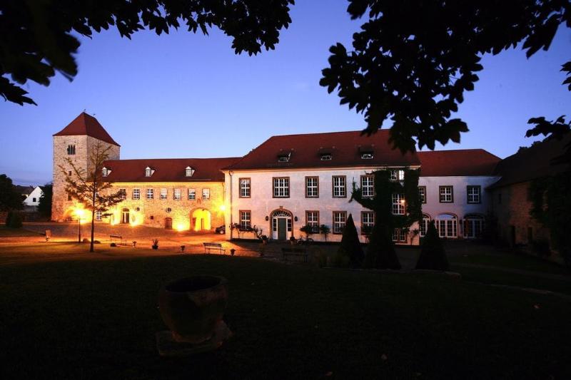 Burg Wanzleben - Genel