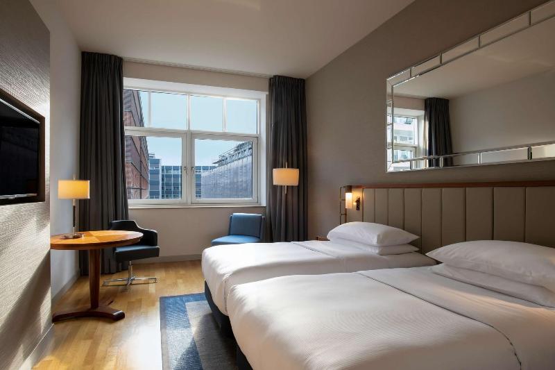 Hilton Cologne - Oda