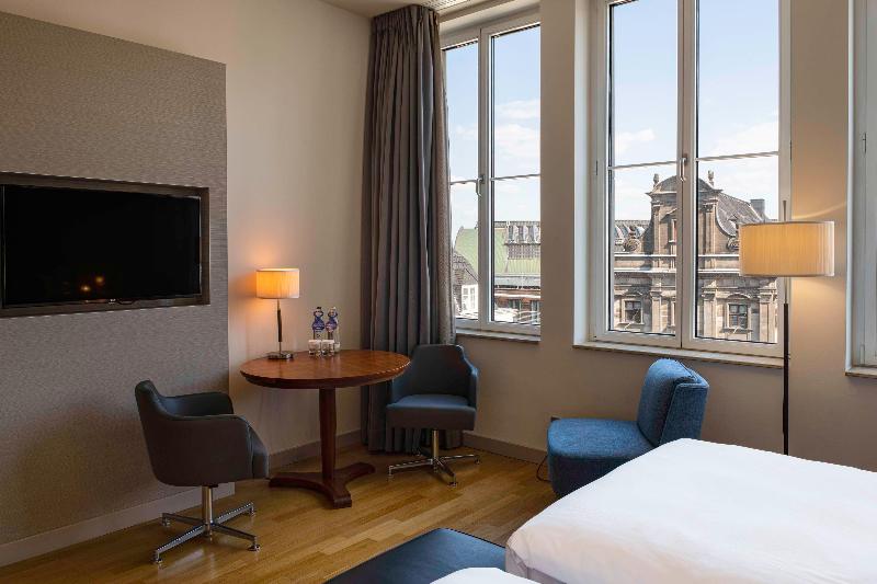 Hilton Cologne - Oda
