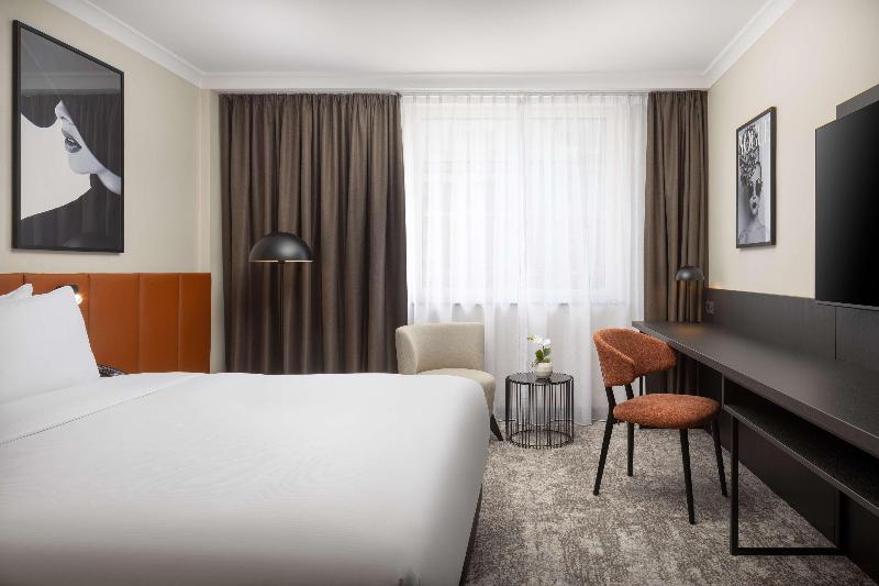 Hilton Dusseldorf - Oda