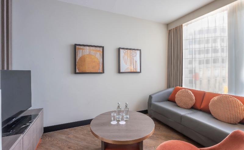 Clayton Hotel Düsseldorf - Oda