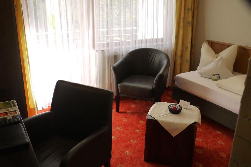 Flair Hotel Sonnenhof - Oda