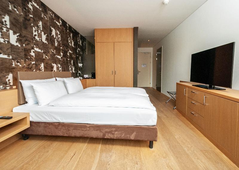 Tailormade Hotel Sihlpark - Oda
