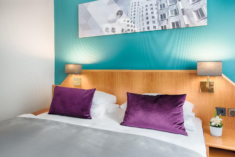 Leonardo Hotel Dusseldorf City Center - Oda