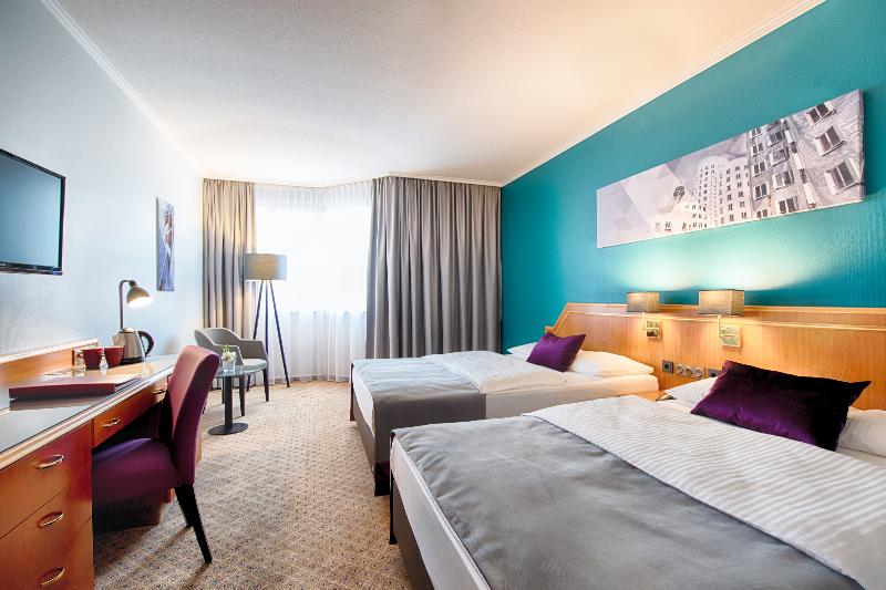 Leonardo Hotel Dusseldorf City Center - Oda