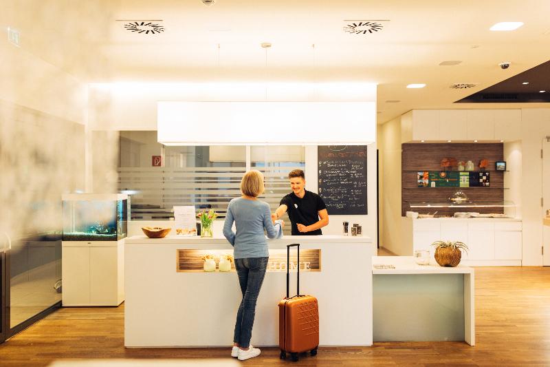 Harry's Home Dornbirn Hotel & Apartments - Lobi