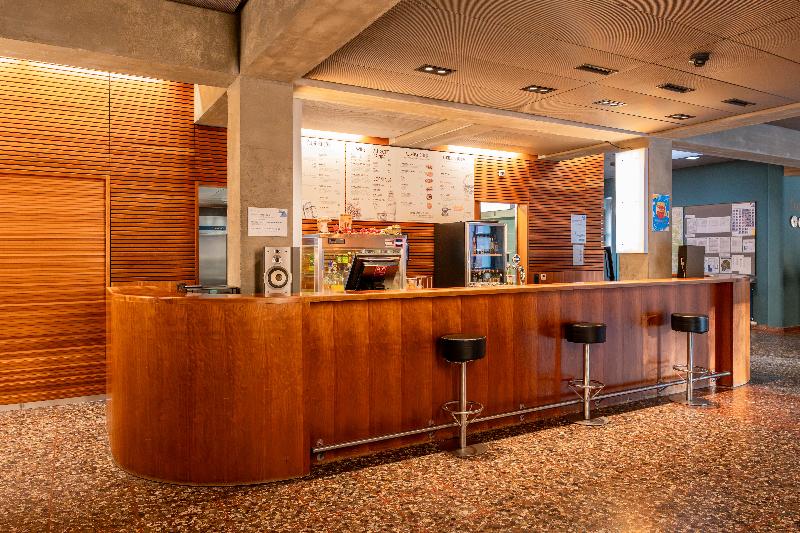 Zurich Youth Hostel - Bar