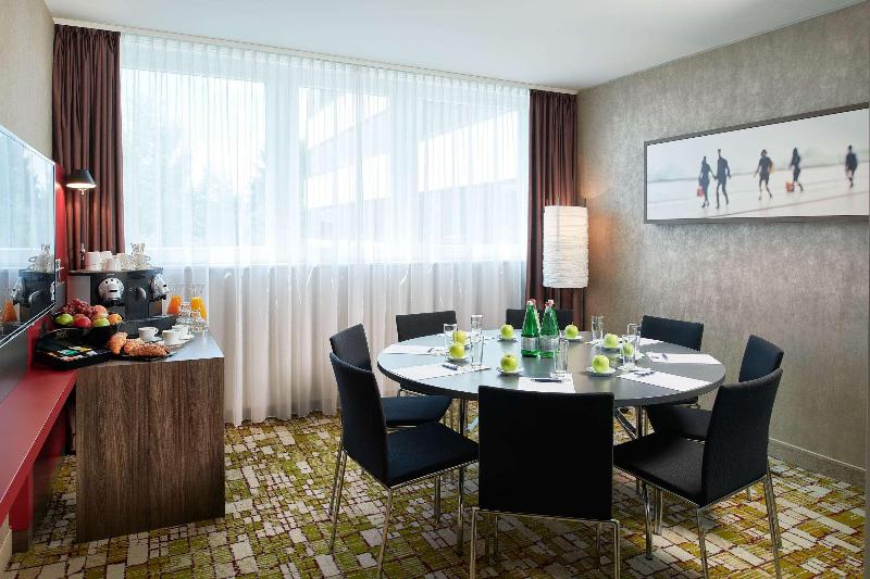 Dorint Airport-Hotel Zürich - Oda