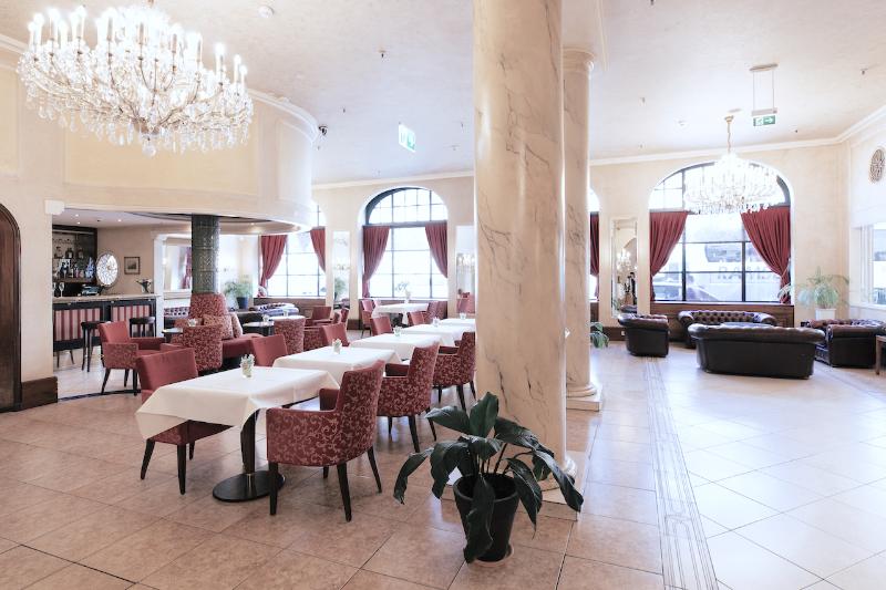 Hotel Monopol - Central Station - Lobi
