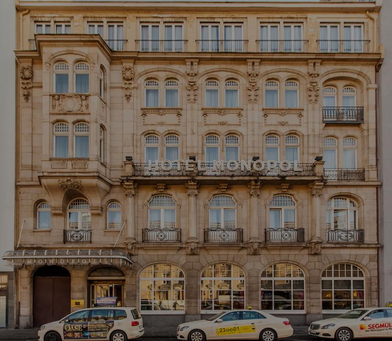 Hotel Monopol - Central Station - Genel