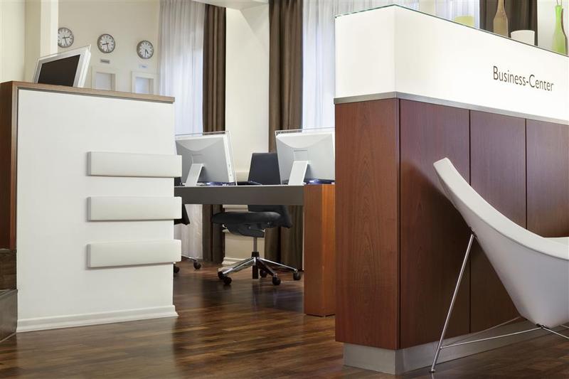 Le Méridien Parkhotel Frankfurt - Lobi