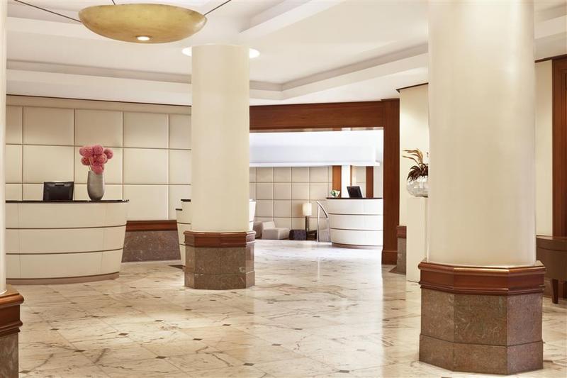 Le Méridien Parkhotel Frankfurt - Lobi