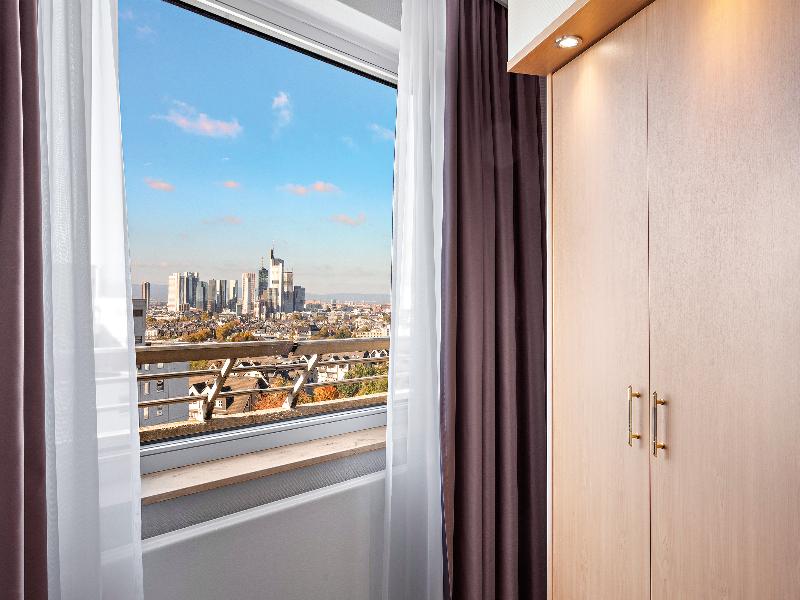 Leonardo Royal Hotel Frankfurt - Oda