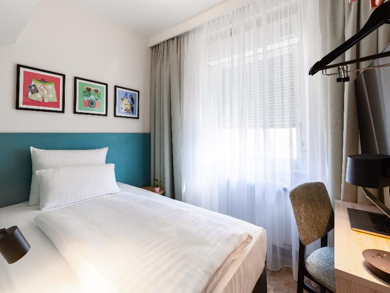 Hotel Continental Frankfurt - Oda